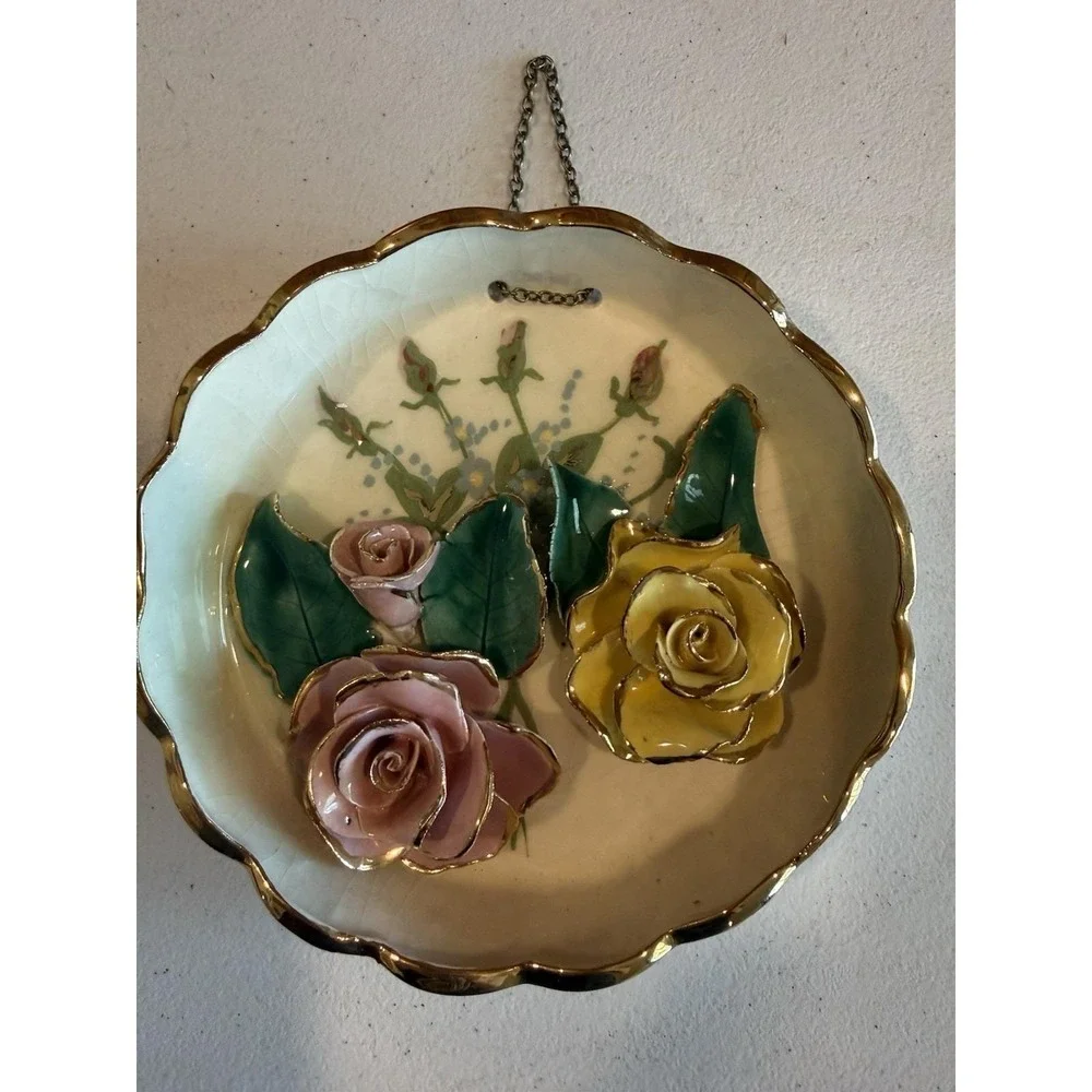 VTG Pair Of Capodimonte-Style Italian Wall Plaque 3-D Painted Roses From Chain